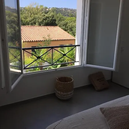 Au Bonheur De Les Issambres